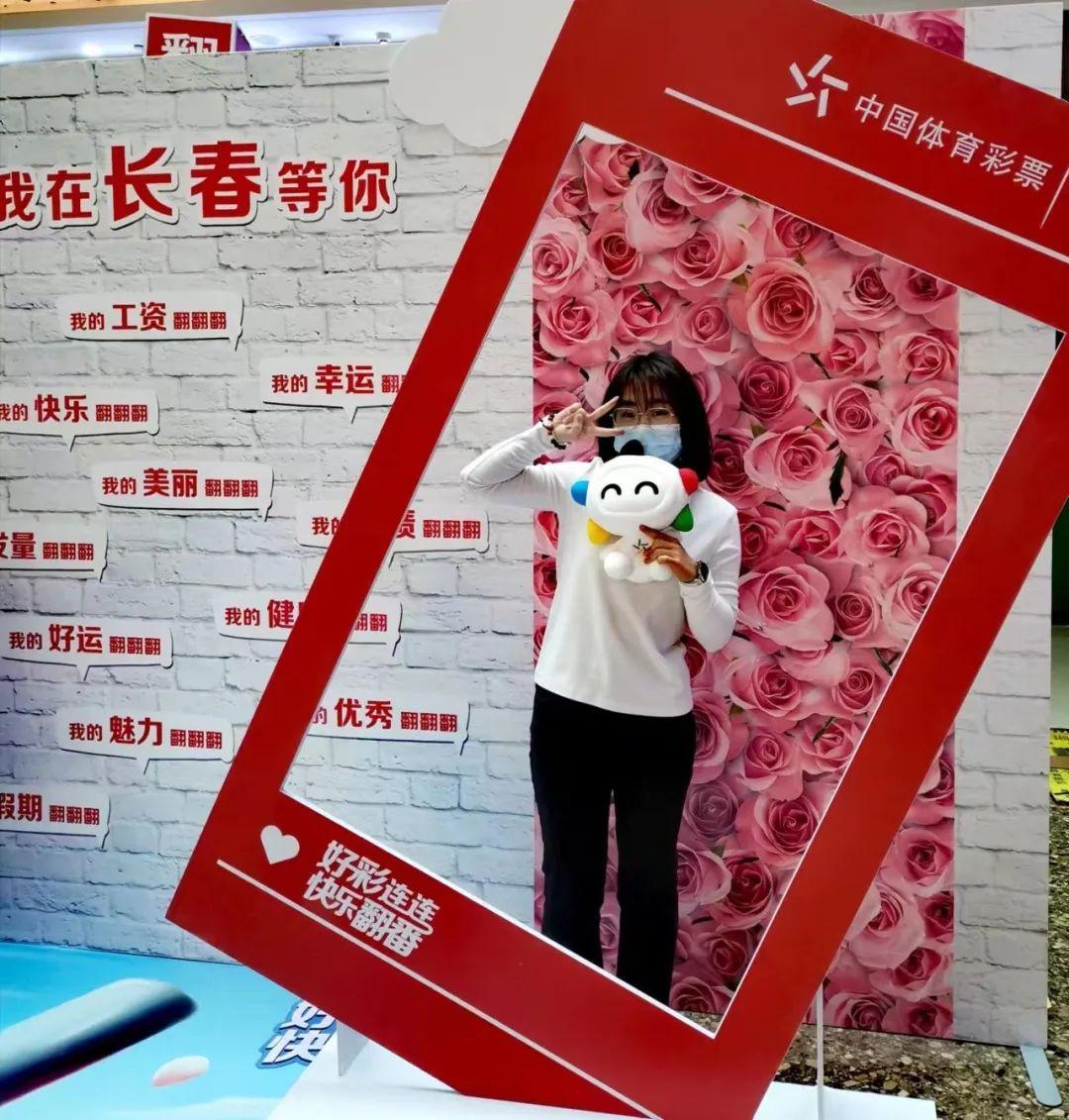 2025澳門天天開好彩大全正版優(yōu)勢評測,澳門天天開好彩大全正版優(yōu)勢評測，探索未來的彩票樂園